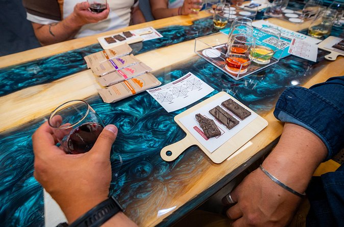 Taste of the Wild: Chocolate and Wine Pairings in the Alaskan - What to know before you book