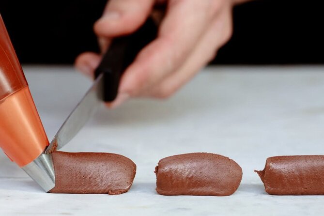 The Turin Chocolate Factory Guided Tour & Tasting - The final 10 minutes are for shopping