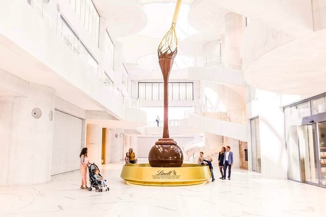 Tour in Lindt Home of Chocolate Museum From Zurich - The price requires an honest comparison