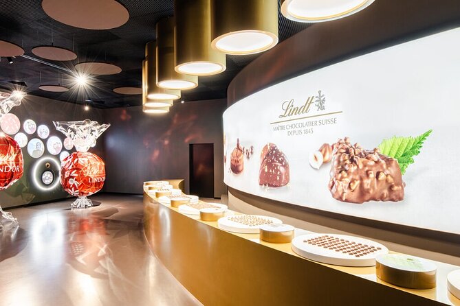 Tour in Lindt Home of Chocolate Museum From Zurich - The chocolate fountain sets the tone