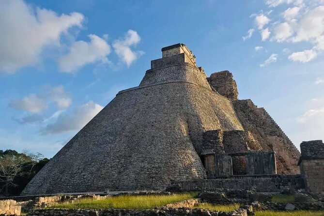 Trip to Uxmal, Hacienda Yoxcopoil & Chocolate Museum from Mérida - Two hours among Uxmal’s Maya monuments