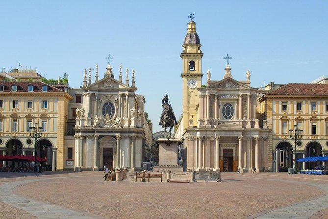 Turin Sweet & Chocolate Walking Food Tour by Do Eat Better - Piazza San Carlo and the famous bicerin