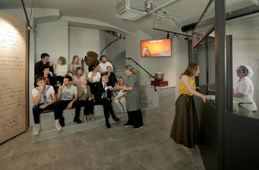 Turin: Visit to the Chocolate and Gianduja Museum, Choco-Story Torino - The audio guide makes the short visit easier to manage