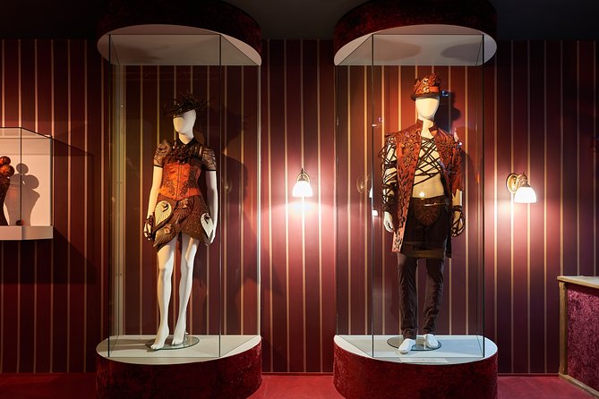 Visit of Choco-story COLMAR, the Chocolate Museum. - European courts, royal chairs, and a playful photo stop