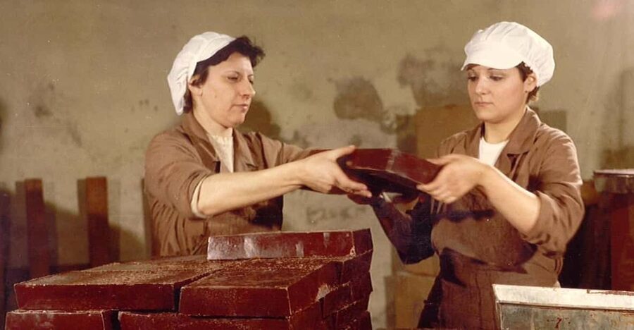 Willy Wonka in Turin - A chocolate adventure - The chocolate shop: begin with Turin’s traditional side