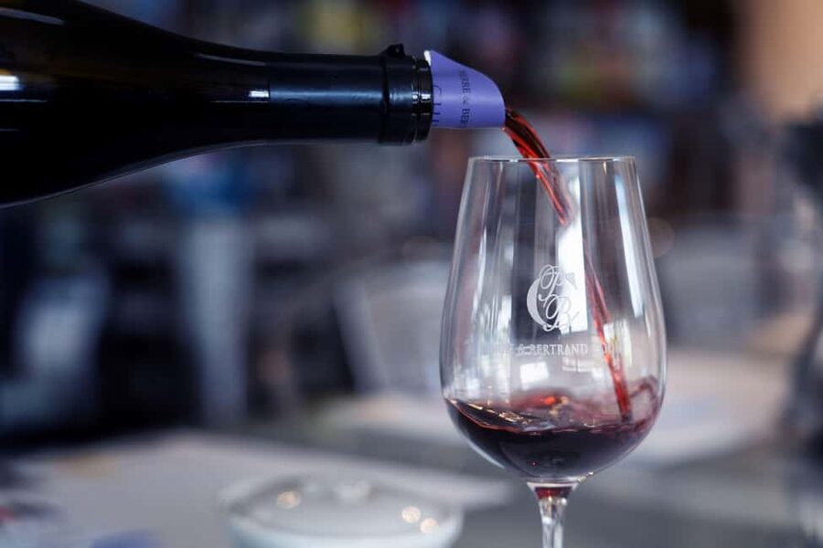 Wine and Chocolate experience - Extending the visit along the vineyard trail
