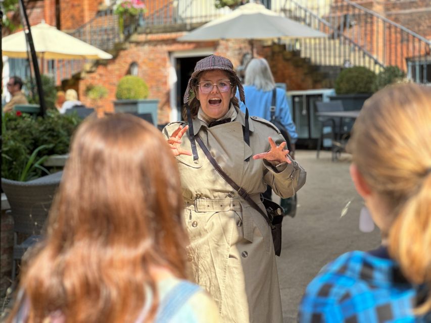 York Historical Gems Tour & A Taste of York Chocolate - Duncombe Place and High Petergate