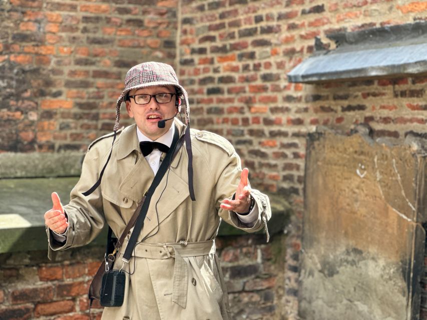 York Historical Gems Tour & A Taste of York Chocolate - The Shambles, Pavement, and Lady Peckett’s Yard