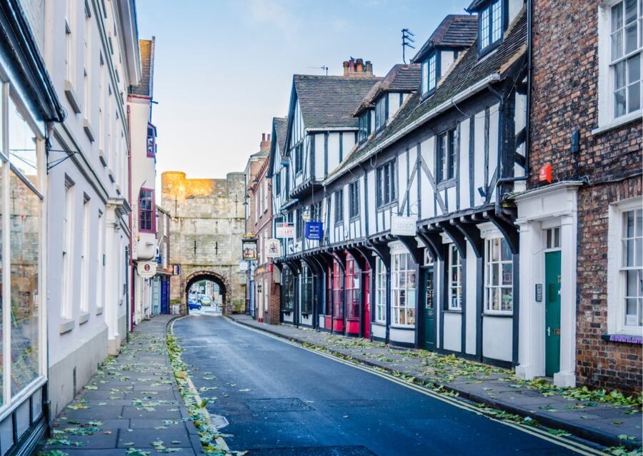 York: Historical Gems Tour & A Taste of York Chocolate - The Shambles and Whip-Ma-Whop-Ma-Gate