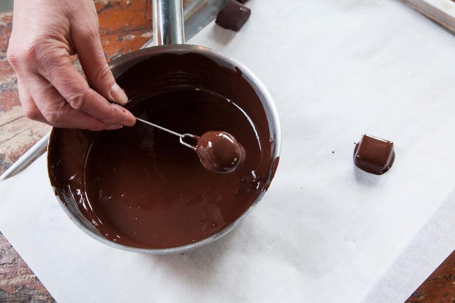 Zaandijk-Near Zaanse Schans Chocolate making demo & tasting - The Zaan cacao connection adds real context