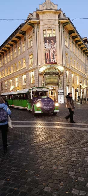 Zagreb: Lake Bled and Ljubljana Day Tour with Chocolate Gift - Ljubljana’s old town in three hours