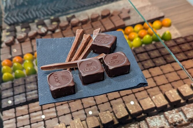 Zurich Chocolate Tour: Discover Artisan Chocolate and Its History - Why the small group matters