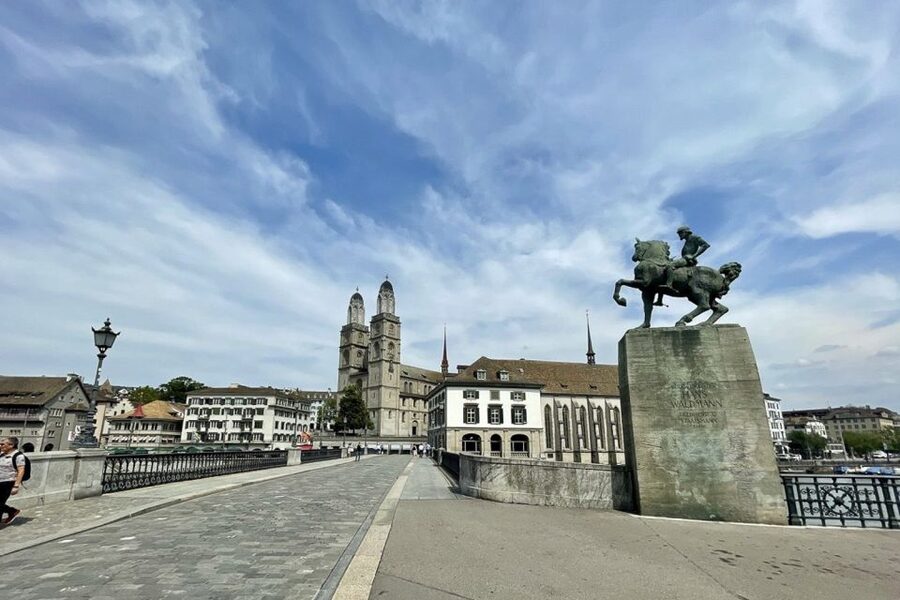 Zurich: City Tour, Cruise, and Lindt Home of Chocolate Visit - Getting back with Zurich public transport