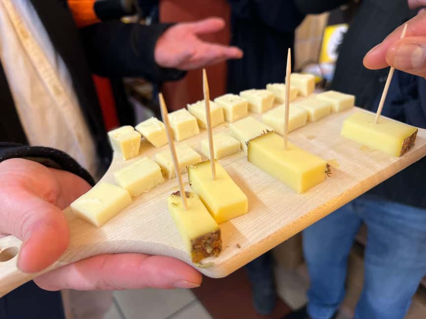 Zurich: Food Tour of 8+ Tastings with Cheeses & Chocolates - Rösti and creamy meat stew make this a serious lunch