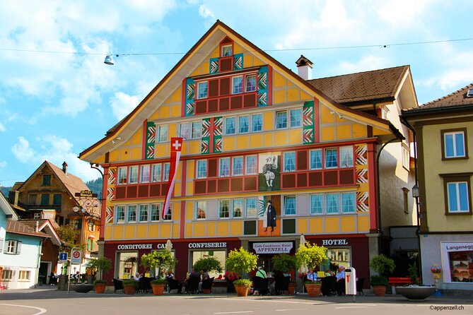 Zurich Open Top Bus, Chocolate and Cheese Factory Tour Appenzell - Why St. Gallen improves the late part of the day