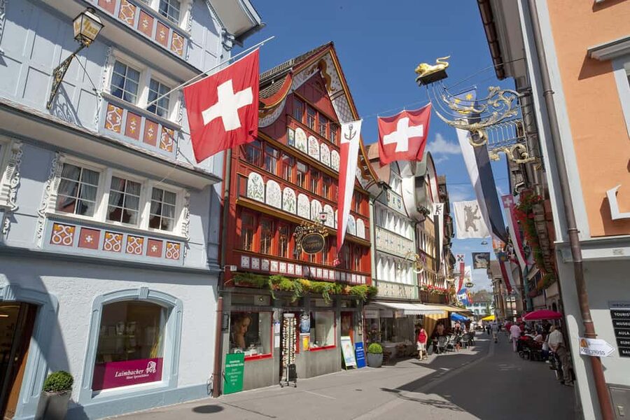 Zurich Open-top Tour and Chocolate and Cheese Countryside - What the $123 price really buys you