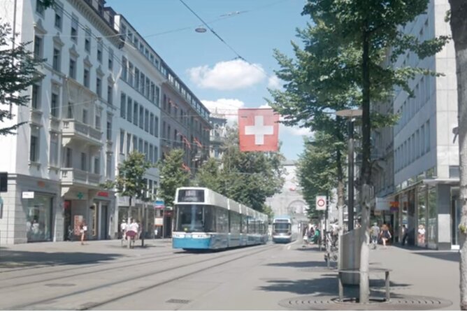 Zurich tour with Lake Zurich Cruise & Lindt Chocolate Experience - What the $531.30 price really buys